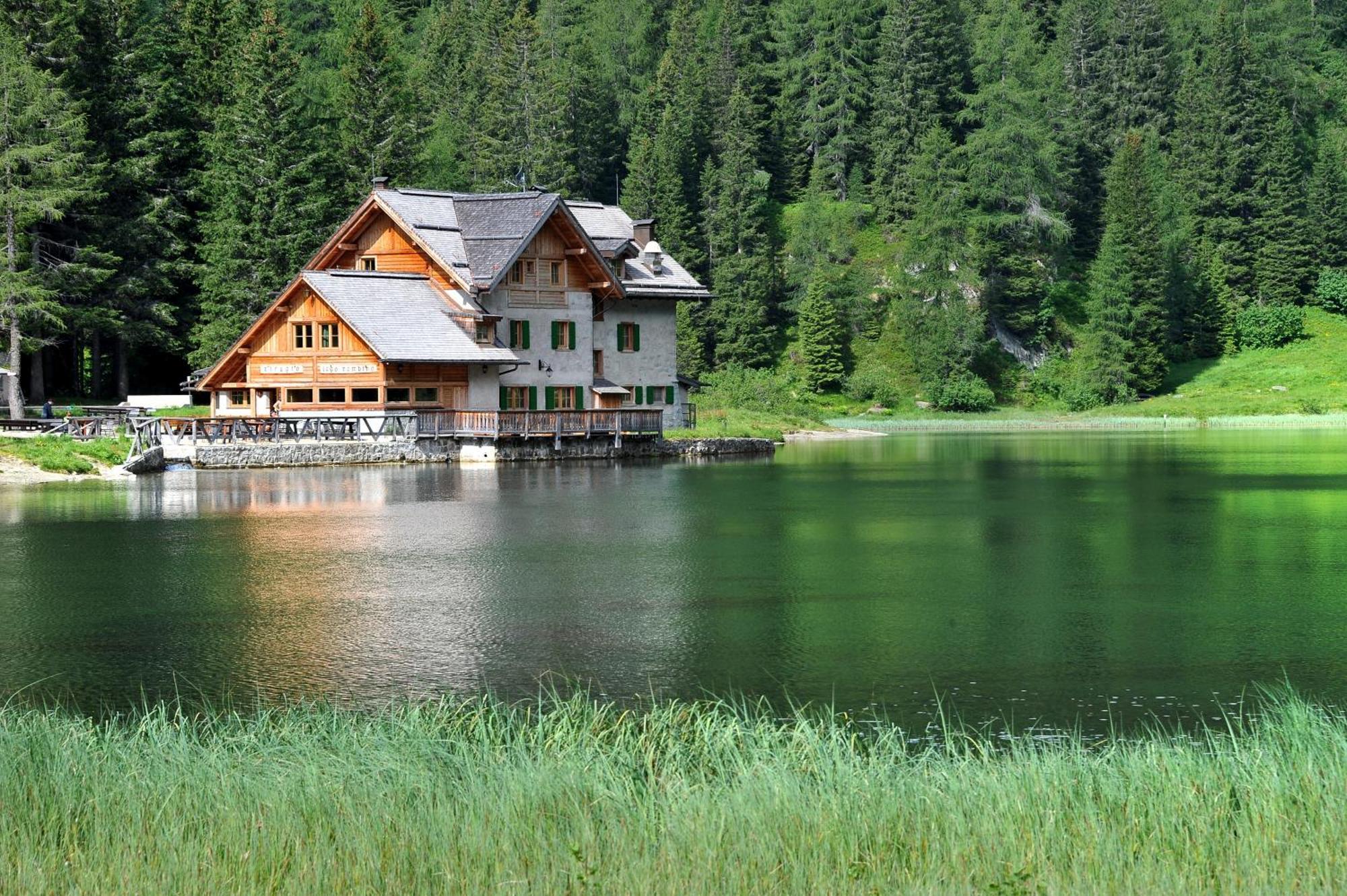Rifugio Nambino